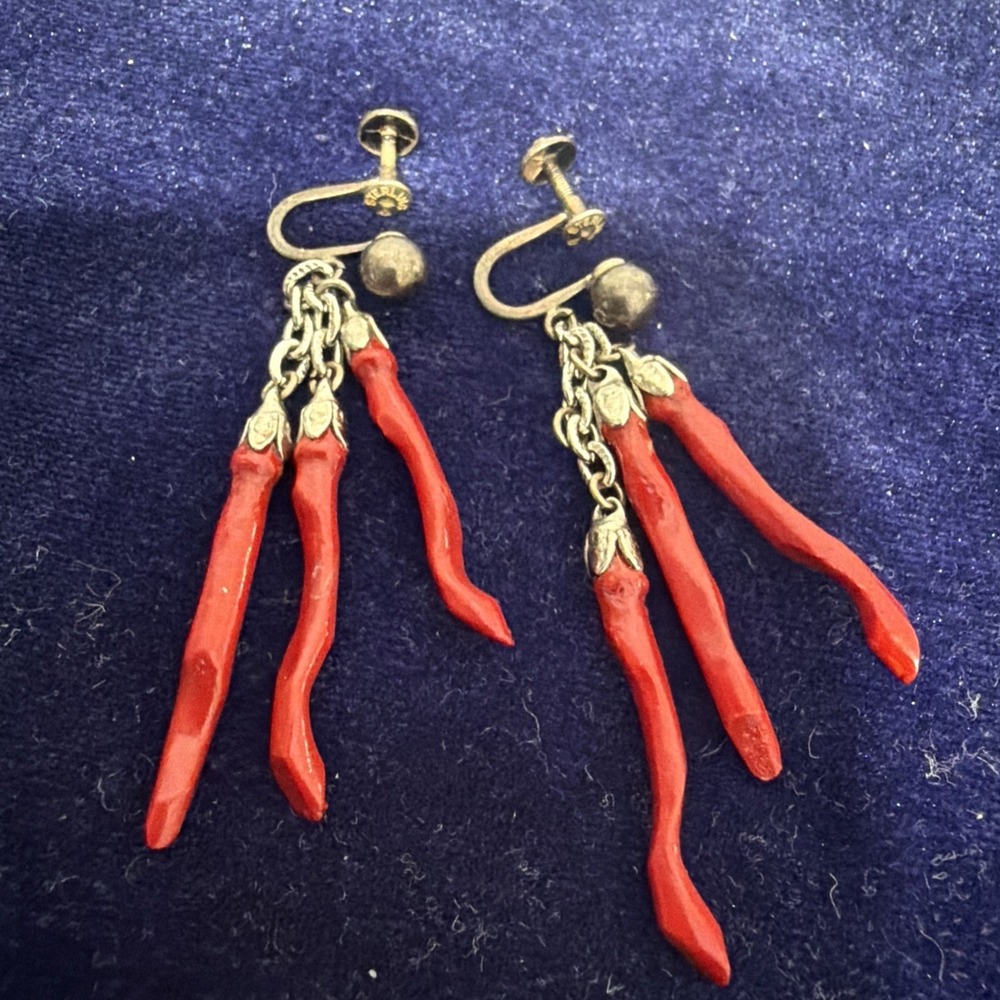 Vintage Red Chile Pepper Silver Screw Back Earrings Dangle Drop